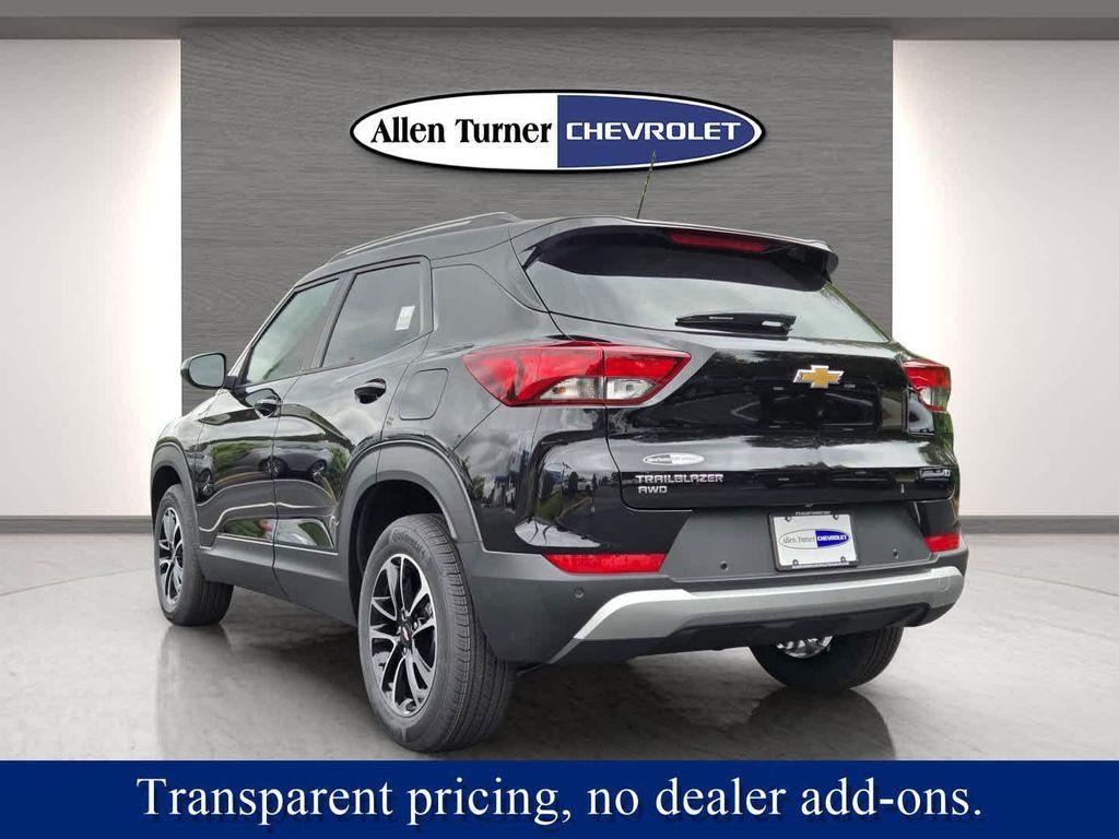 new 2026 Chevrolet TrailBlazer car, priced at $27,875