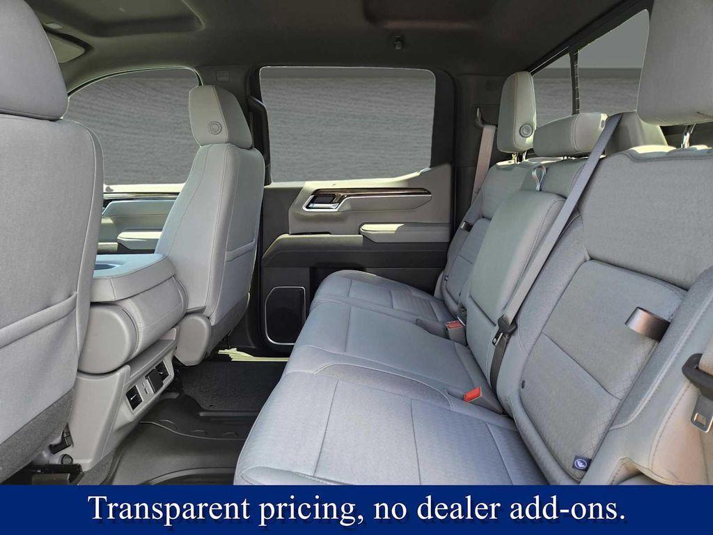 new 2025 Chevrolet Silverado 1500 car, priced at $46,620