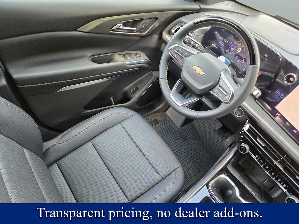new 2026 Chevrolet Traverse car, priced at $51,350