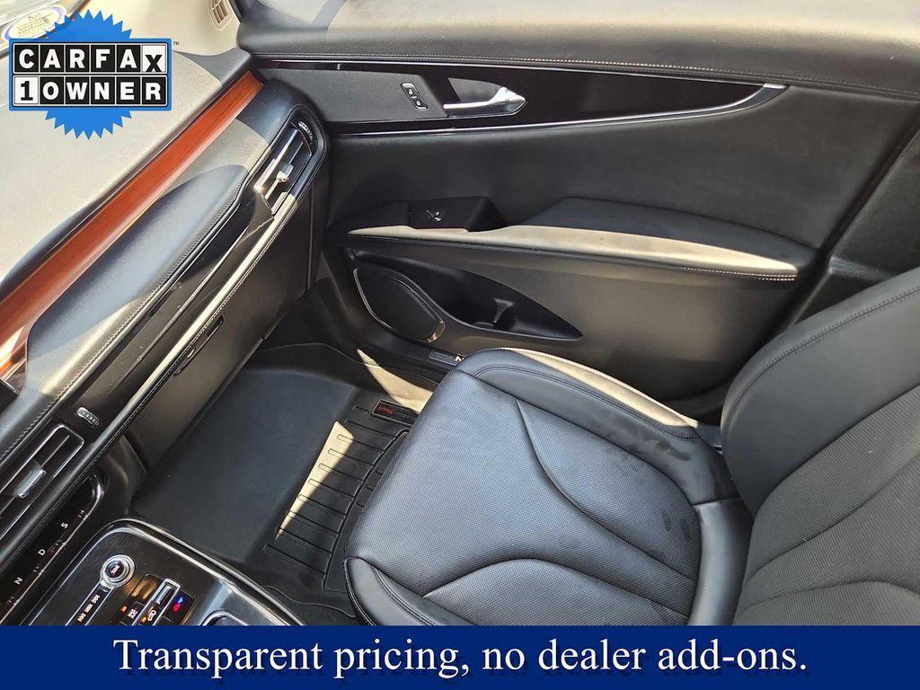 used 2022 Lincoln Nautilus car, priced at $32,823