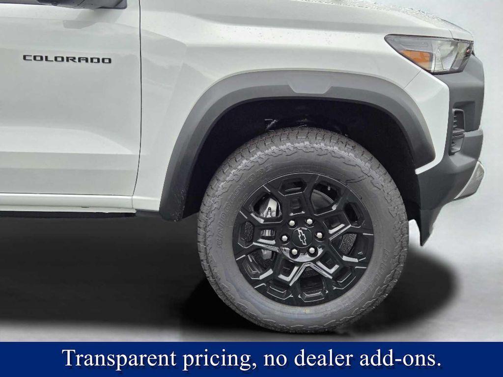 new 2026 Chevrolet Colorado car, priced at $44,125