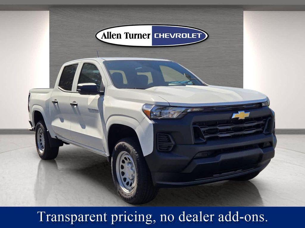 new 2026 Chevrolet Colorado car, priced at $32,400