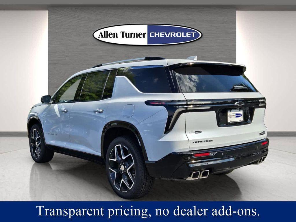 new 2026 Chevrolet Traverse car, priced at $56,045