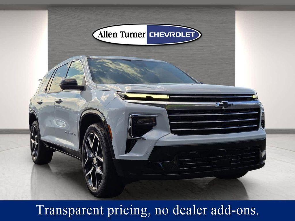 new 2026 Chevrolet Traverse car, priced at $56,045