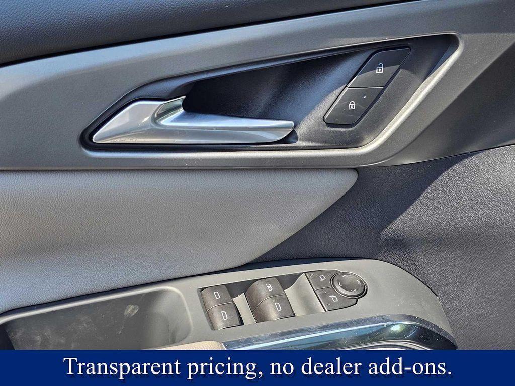 new 2026 Chevrolet Traverse car, priced at $48,305