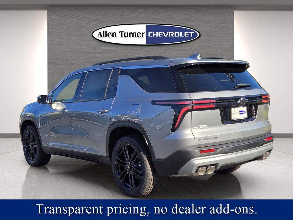 new 2026 Chevrolet Traverse car, priced at $46,915