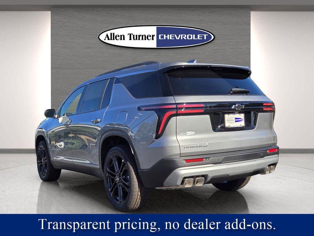 new 2026 Chevrolet Traverse car, priced at $46,915