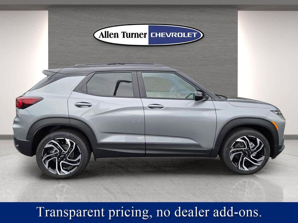 new 2026 Chevrolet TrailBlazer car, priced at $29,800