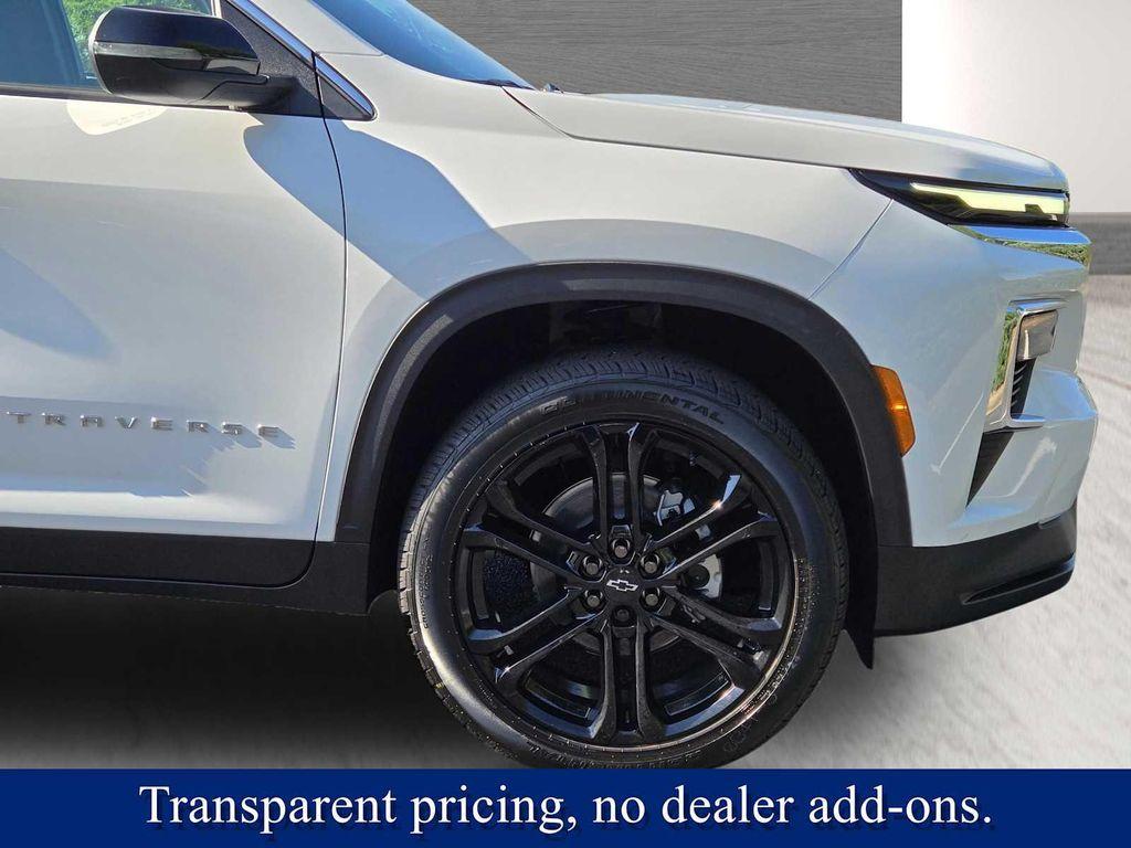 new 2026 Chevrolet Traverse car, priced at $44,895