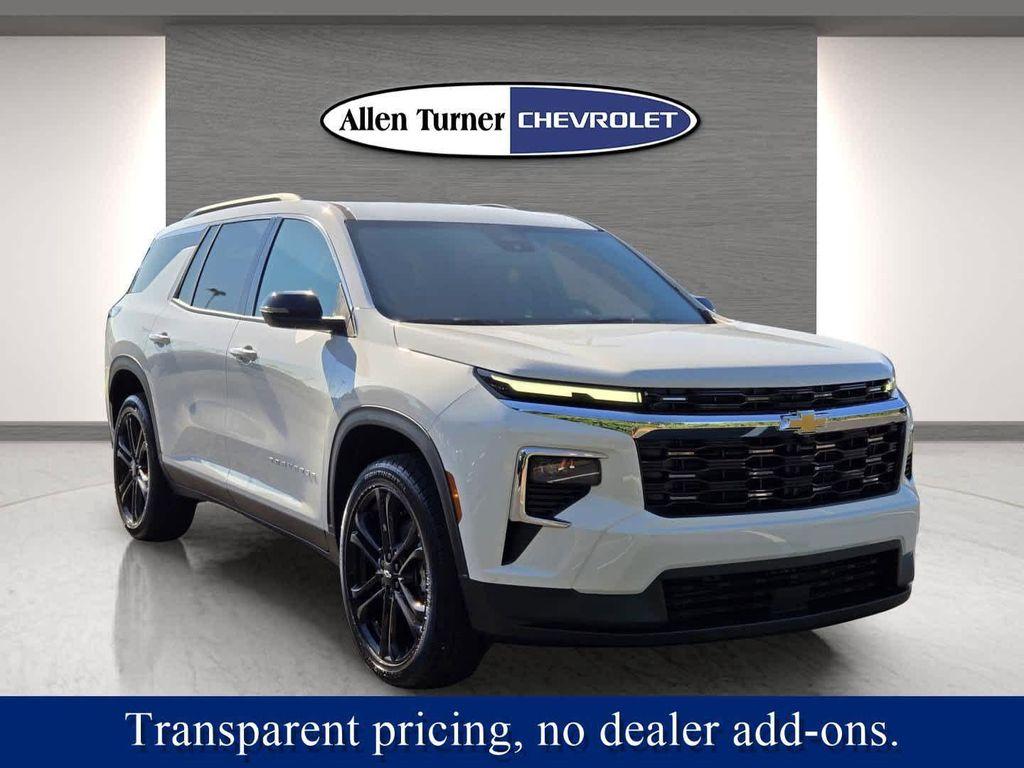 new 2026 Chevrolet Traverse car, priced at $44,895