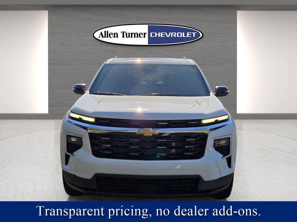 new 2026 Chevrolet Traverse car, priced at $44,895
