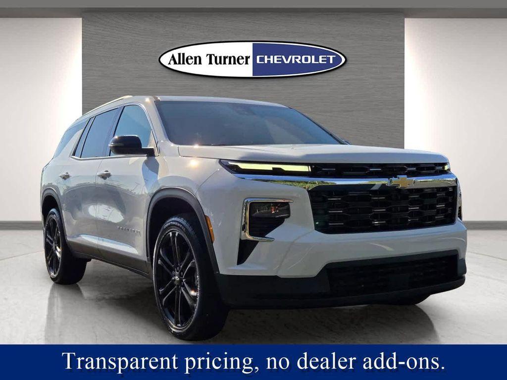 new 2026 Chevrolet Traverse car, priced at $44,895