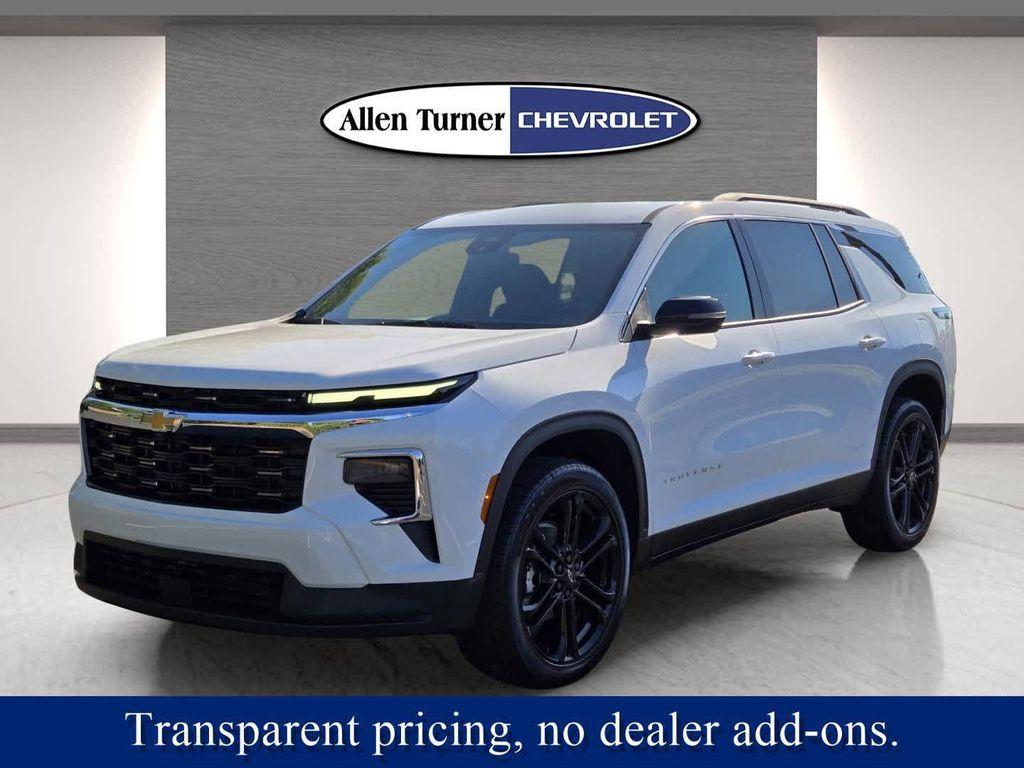 new 2026 Chevrolet Traverse car, priced at $44,895