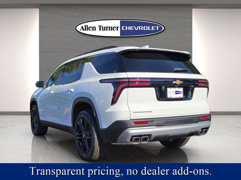new 2026 Chevrolet Traverse car, priced at $44,895