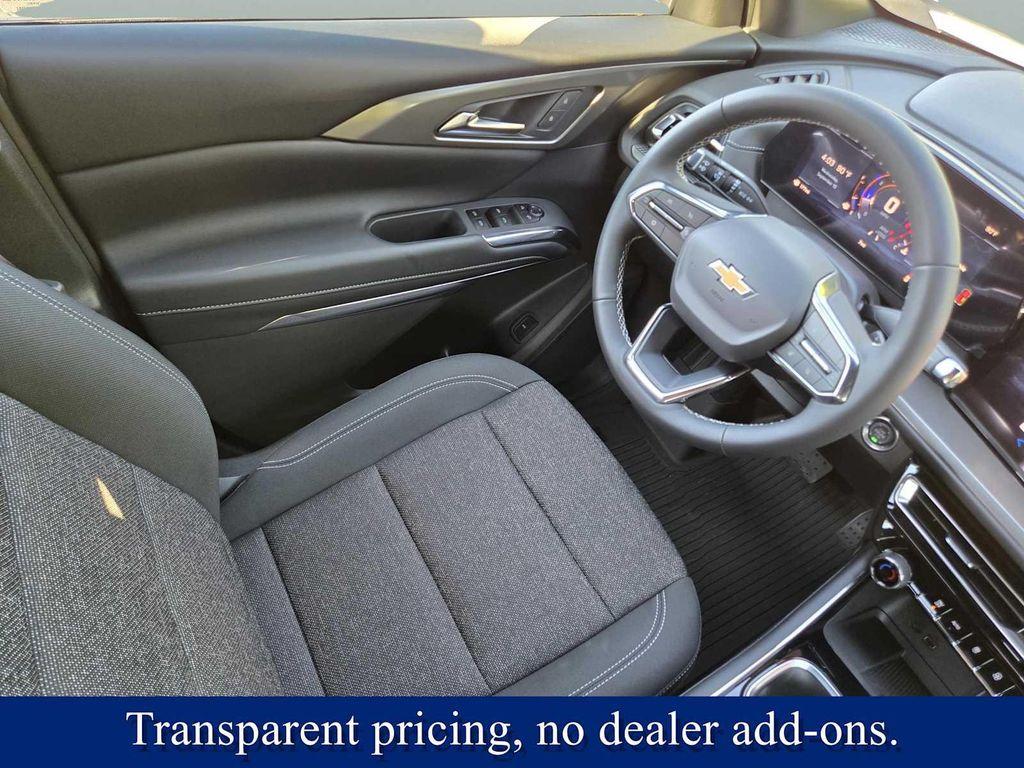 new 2026 Chevrolet Traverse car, priced at $44,895