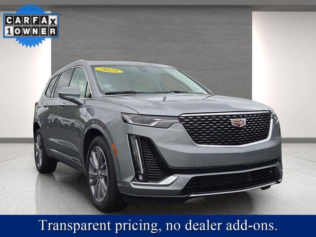 used 2025 Cadillac XT6 car, priced at $47,173