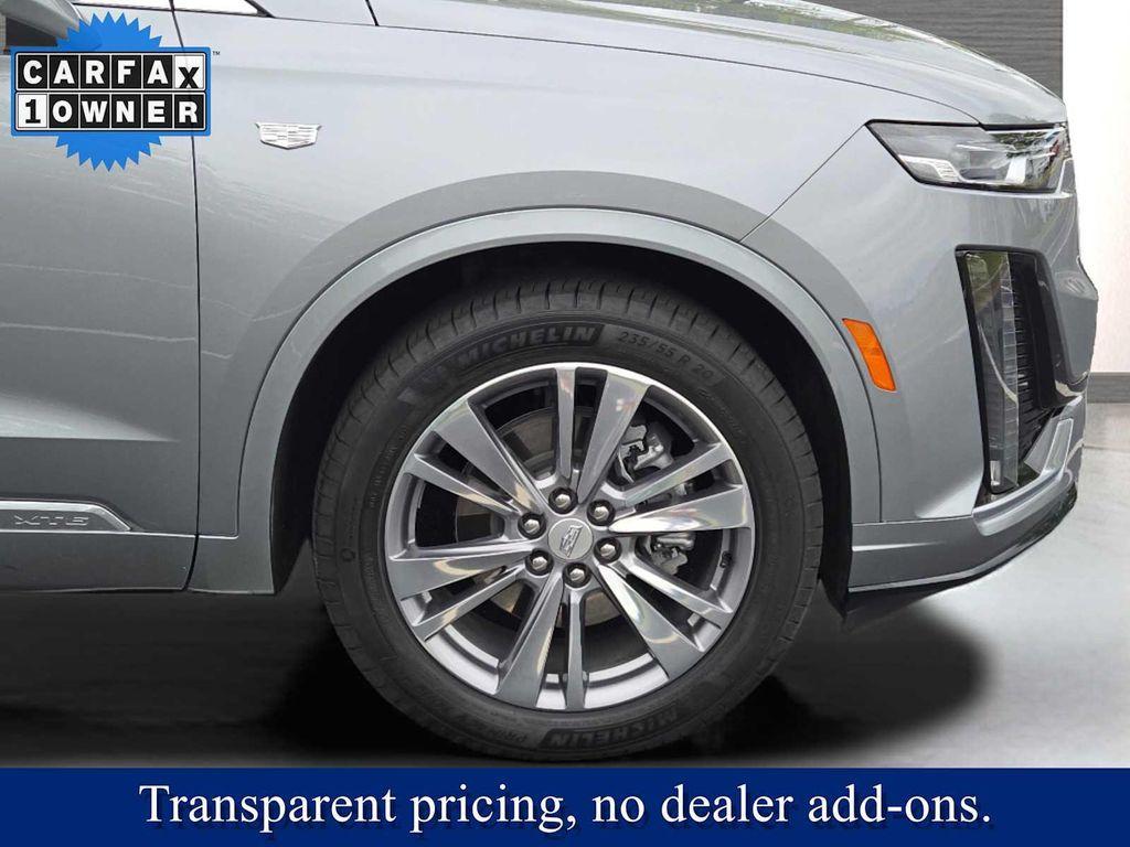 used 2025 Cadillac XT6 car, priced at $47,173