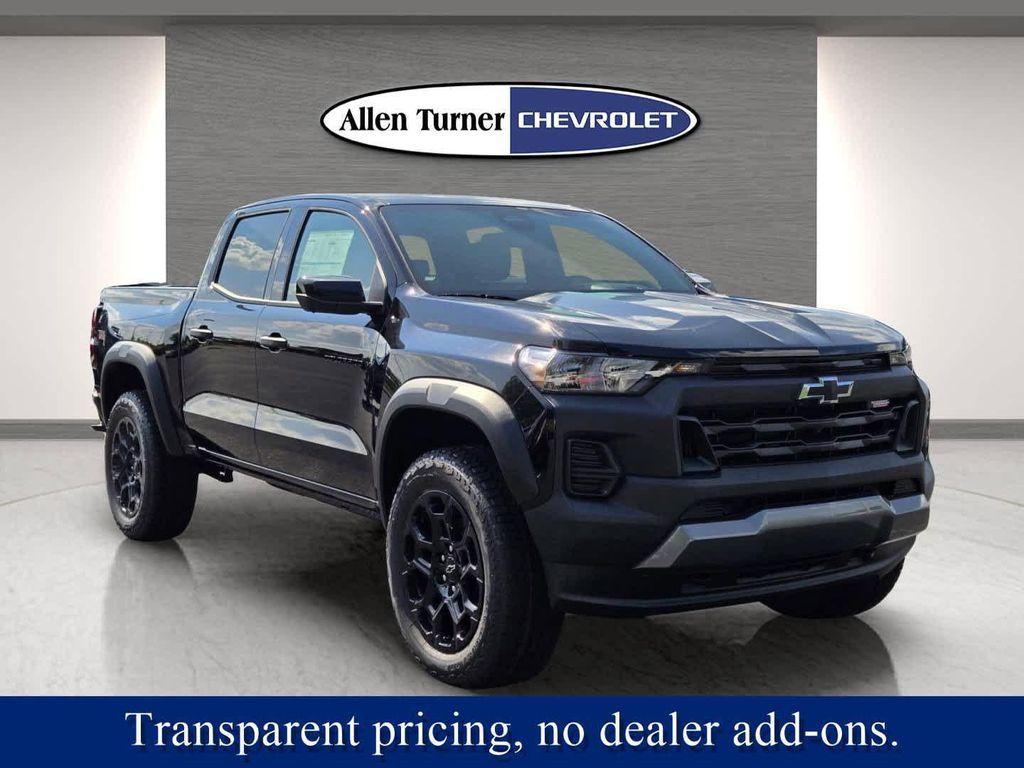 new 2026 Chevrolet Colorado car, priced at $44,625