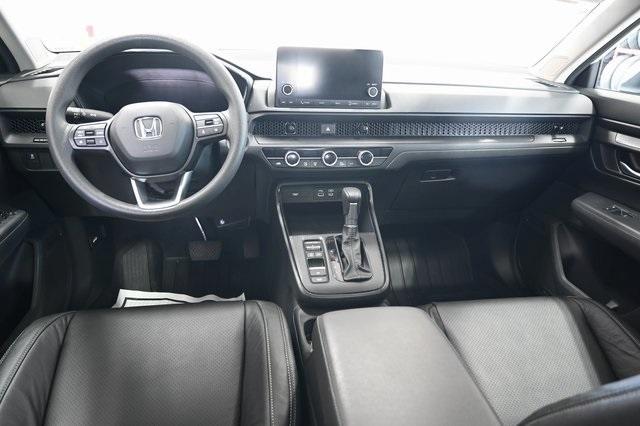 used 2023 Honda CR-V car, priced at $29,900