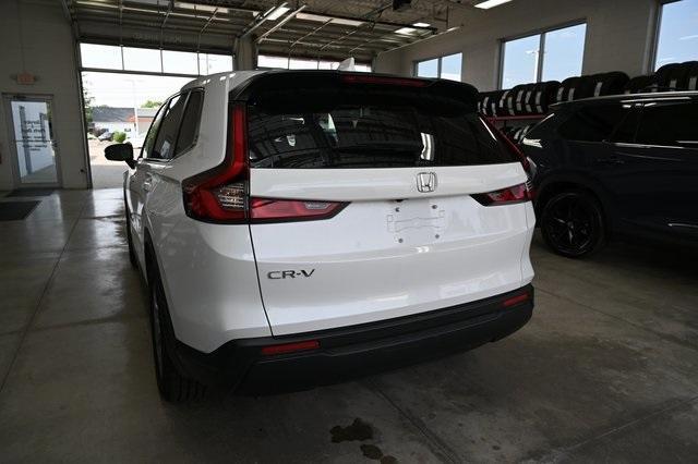 used 2023 Honda CR-V car, priced at $29,900