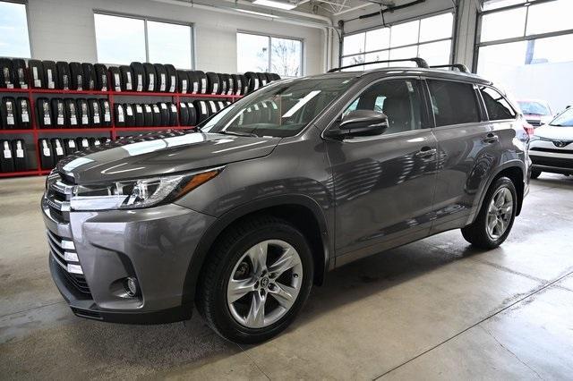 used 2017 Toyota Highlander car, priced at $27,500