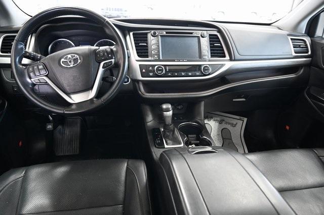 used 2017 Toyota Highlander car, priced at $27,500