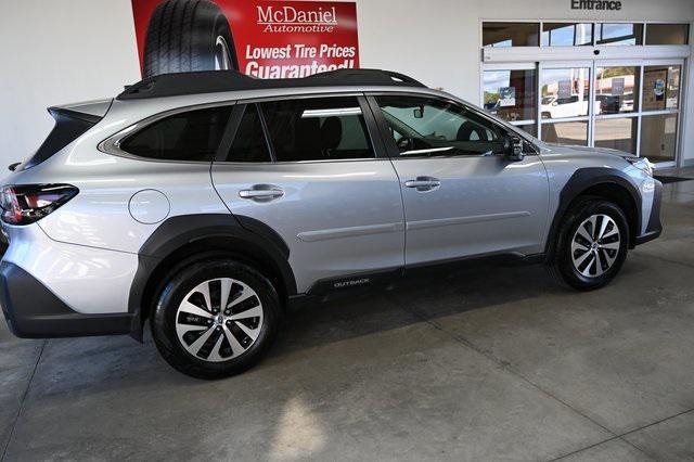 used 2025 Subaru Outback car, priced at $30,900