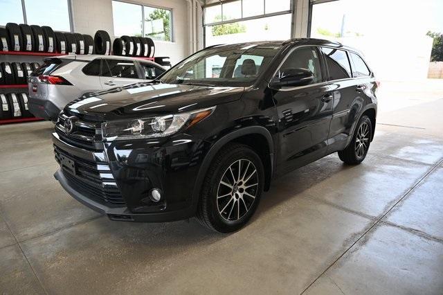 used 2017 Toyota Highlander car, priced at $21,900