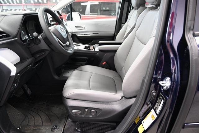 new 2025 Toyota Sienna car, priced at $48,984