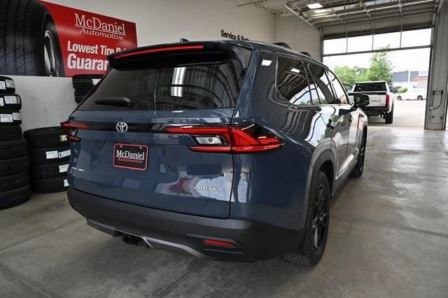 new 2025 Toyota Grand Highlander Hybrid car, priced at $59,372