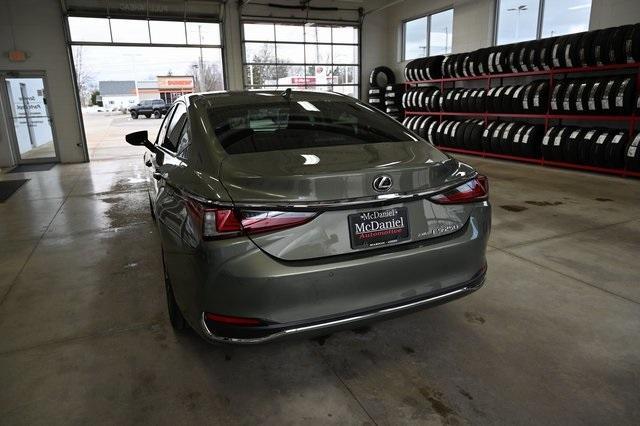 used 2021 Lexus ES 250 car, priced at $31,900