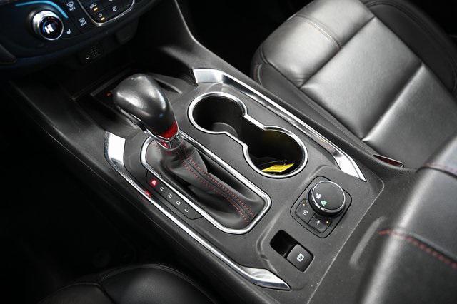 used 2022 Chevrolet Traverse car, priced at $25,900