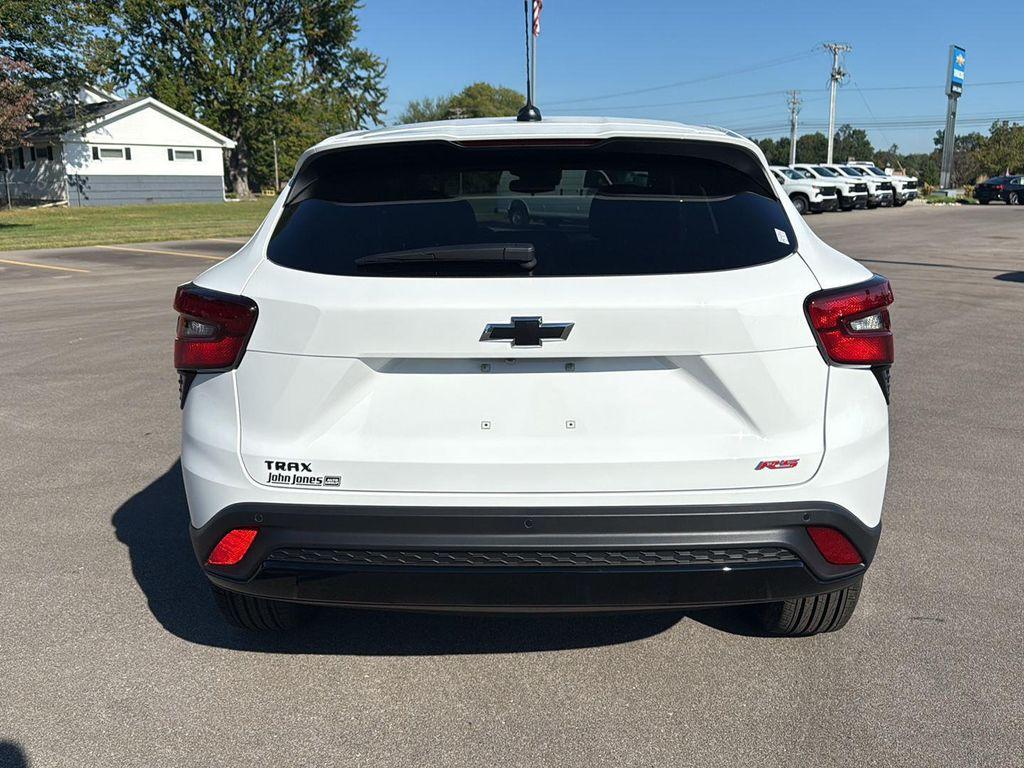 new 2025 Chevrolet Trax car, priced at $25,125