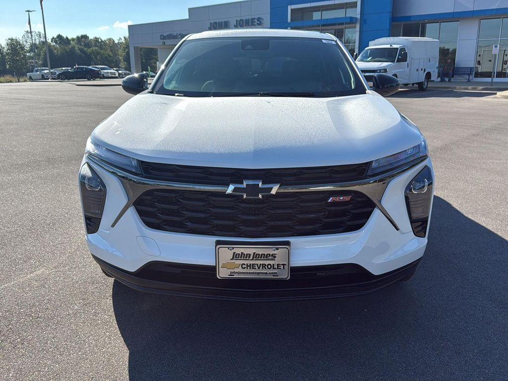 new 2025 Chevrolet Trax car, priced at $25,125