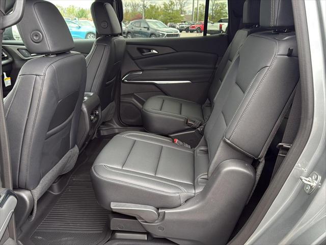 new 2025 Chevrolet Traverse car, priced at $43,510