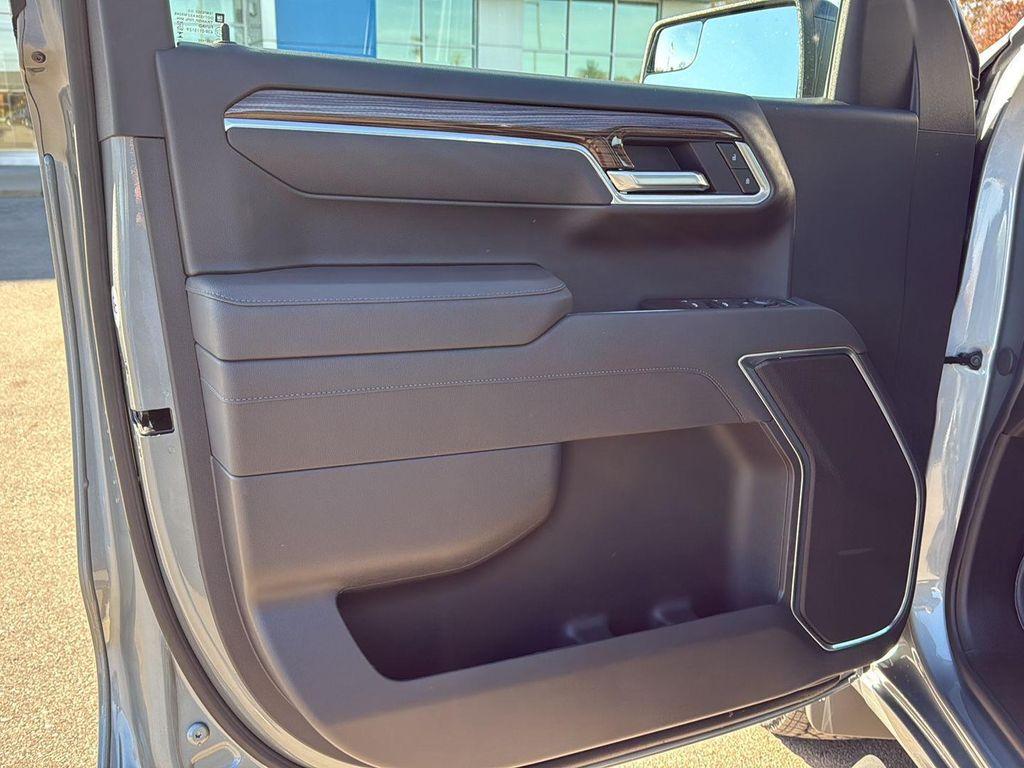 new 2026 Chevrolet Silverado 1500 car, priced at $46,505