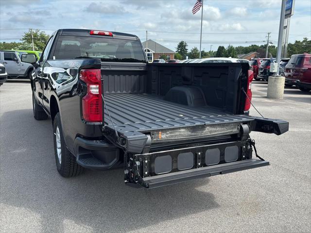 new 2025 Chevrolet Silverado 1500 car, priced at $40,400