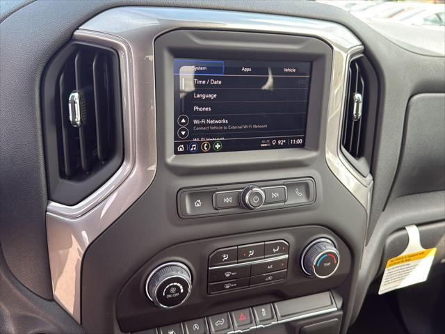 new 2025 Chevrolet Silverado 1500 car, priced at $40,400