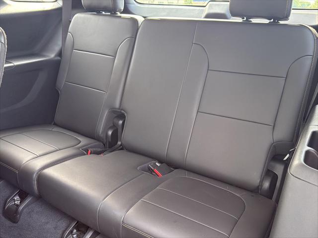 used 2021 Chevrolet Traverse car, priced at $29,995