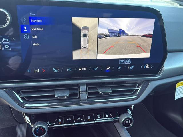 new 2025 Chevrolet Equinox EV car, priced at $41,580