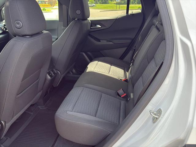 new 2026 Chevrolet Equinox car, priced at $31,825