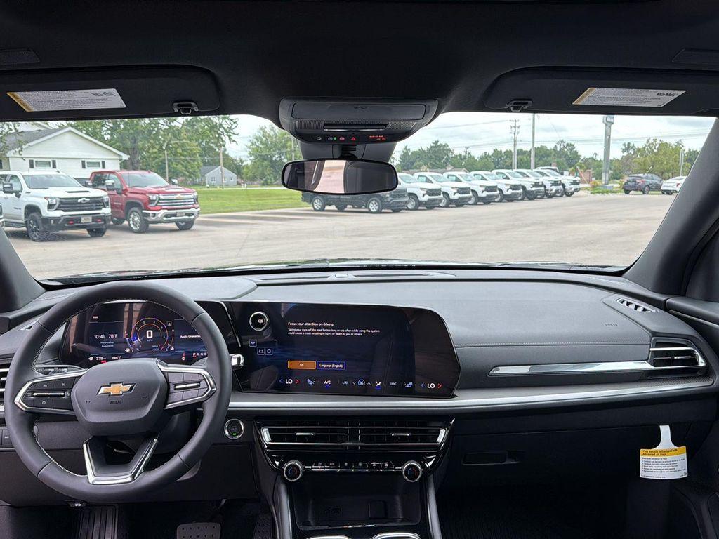 new 2025 Chevrolet Traverse car, priced at $49,389