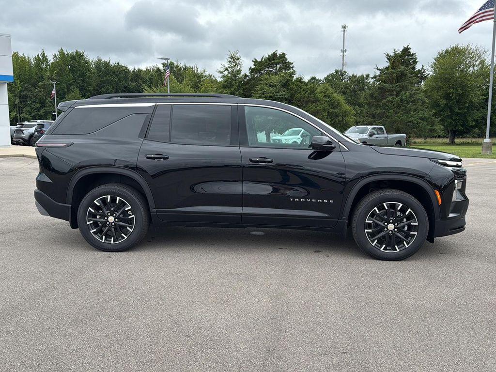 new 2025 Chevrolet Traverse car, priced at $49,389
