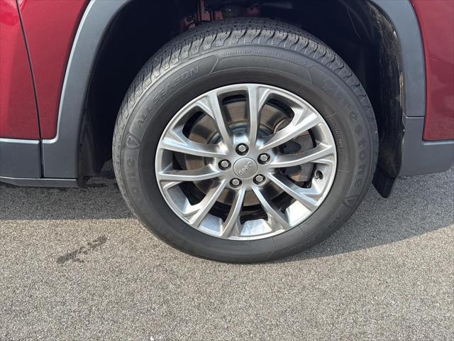 used 2019 Jeep Cherokee car, priced at $16,990