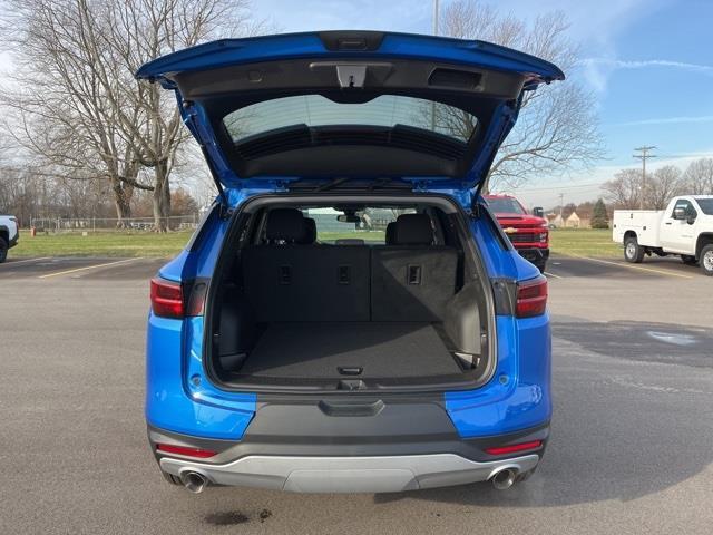 new 2025 Chevrolet Blazer car, priced at $33,795