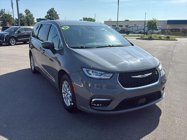 used 2023 Chrysler Pacifica car, priced at $23,790