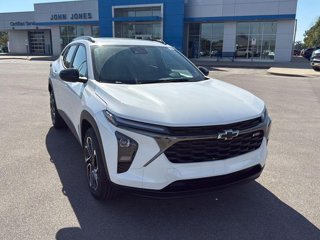 new 2025 Chevrolet Trax car, priced at $27,350