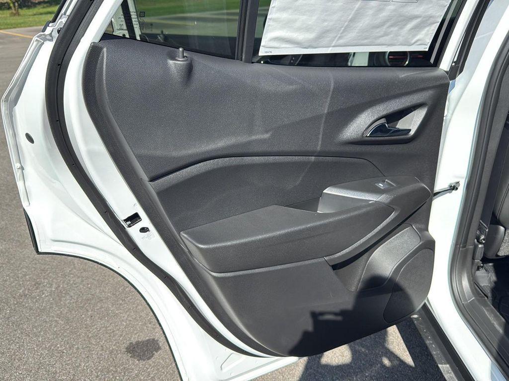 new 2025 Chevrolet Trax car, priced at $27,350