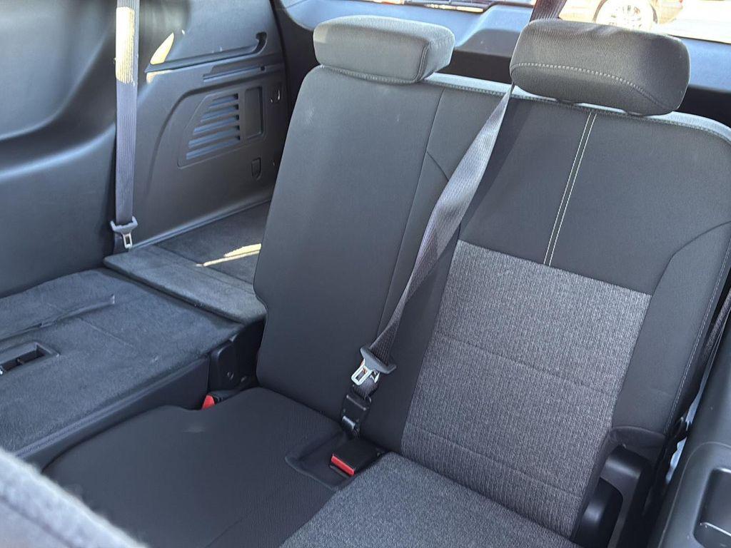 used 2025 GMC Acadia car, priced at $35,800