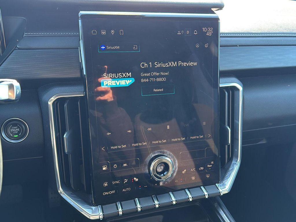 used 2025 GMC Acadia car, priced at $35,800